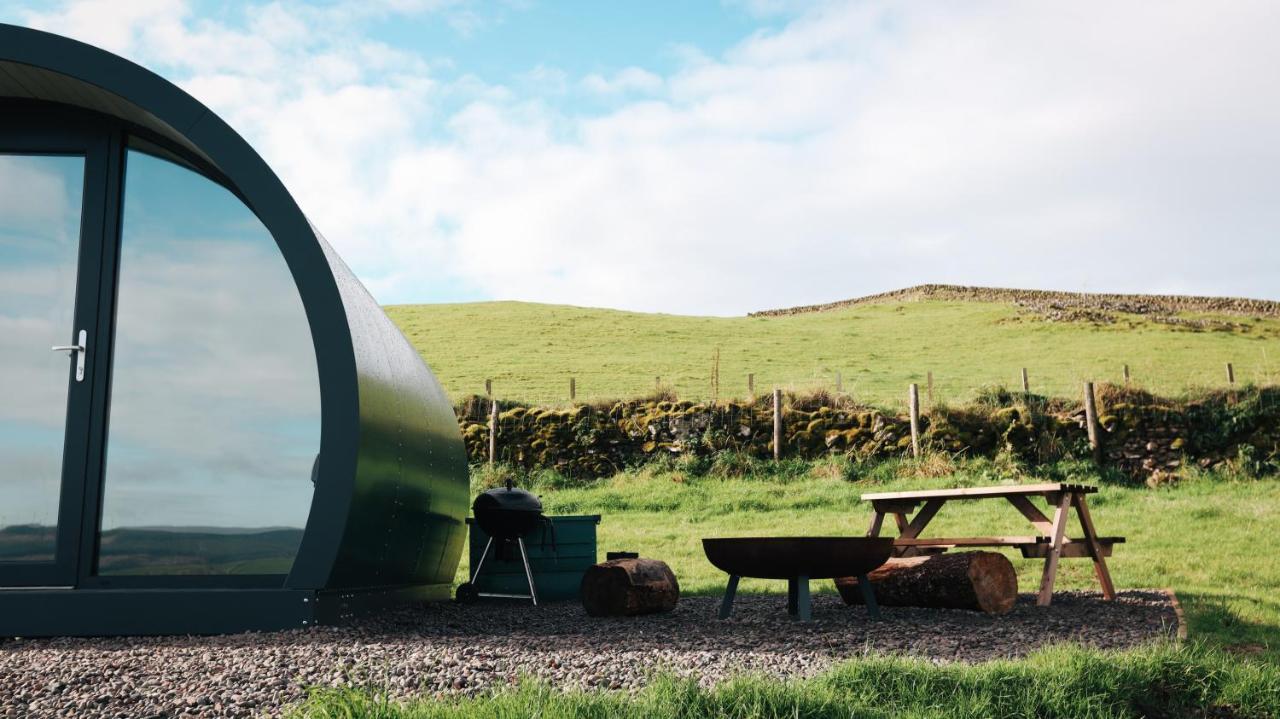 Further Space At Hillhead Farm Luxury Glamping Pods, Dumfries, Scotland Экстерьер фото