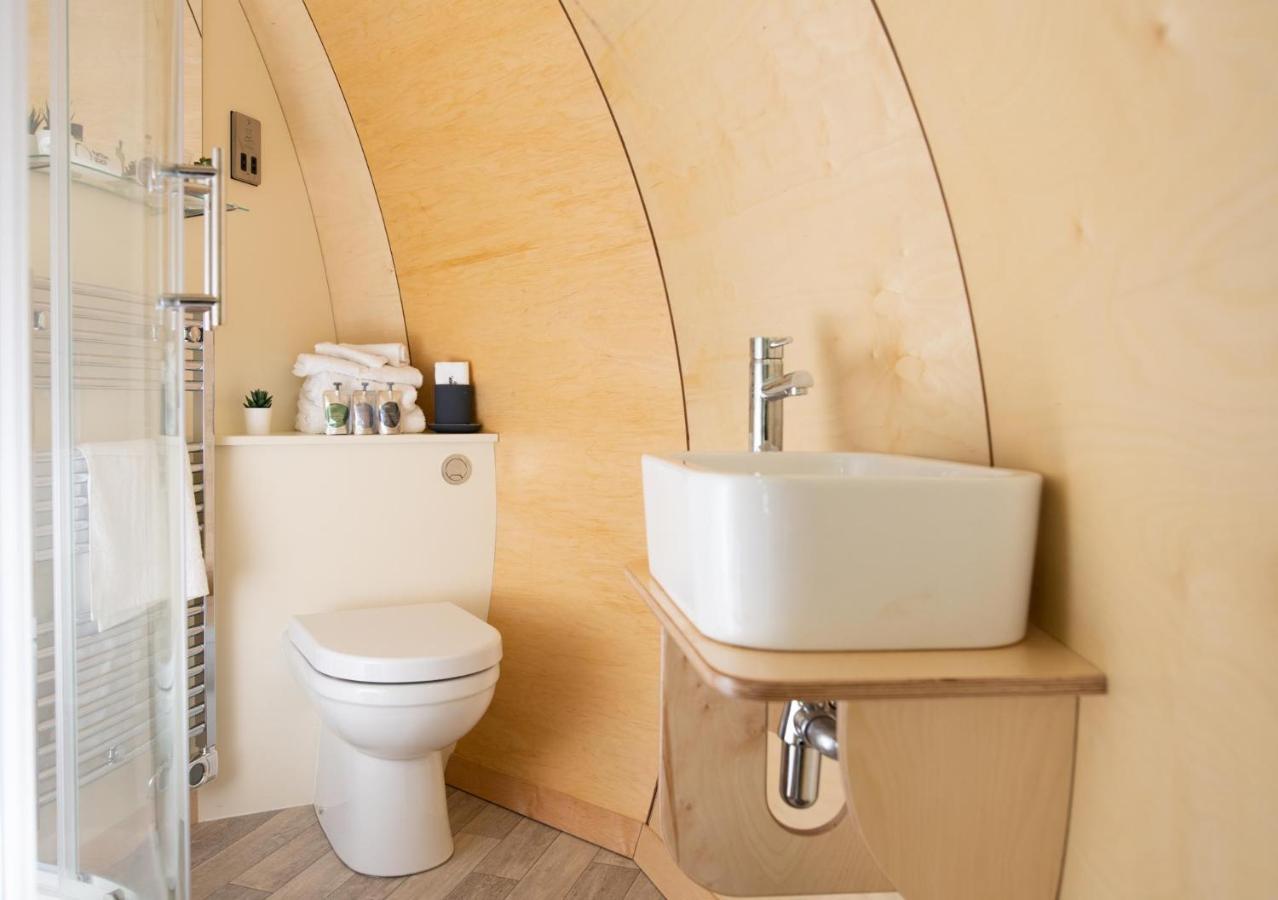 Further Space At Hillhead Farm Luxury Glamping Pods, Dumfries, Scotland Экстерьер фото